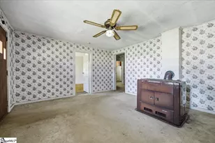 309 Knitting Mill St, Jonesville, SC 29353 - Photo 5