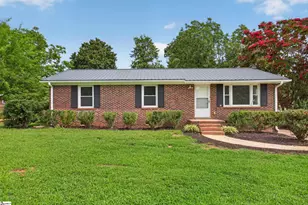 13 Prestbury Dr, Greenville, SC 29605 - Photo 1