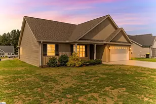124 Lily Wy, Lyman, SC 29365 - Photo 3