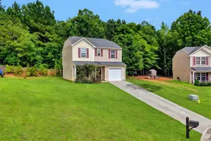 156 Queens Cir, Laurens, SC 29360 - Photo 25