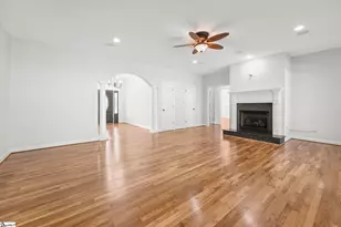 956 Laurelwood Way, Landrum, SC 29356 - Photo 9