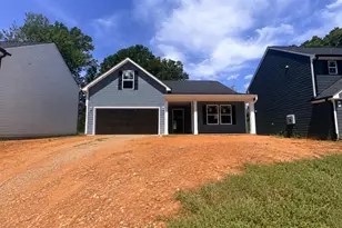 407 Lake Cir Dr, Greenville, SC 29605 - Photo 1