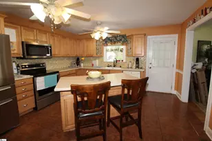 178 Tuscany Ln, Chesnee, SC 29323 - Photo 9