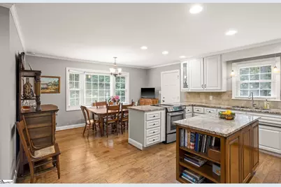 651 Altamont Road, Greenville, SC 29609 - Photo 11