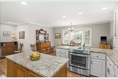 651 Altamont Road, Greenville, SC 29609 - Photo 15