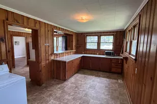103 Woodrow Dr, Clinton, SC 29325 - Photo 9