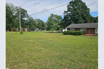 262 Hampshire Drive, Gaffney, SC 29341 - Photo 13