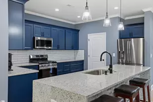 304 Portland Cir, Greenwood, SC 29649 - Photo 9