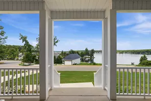 304 Portland Cir, Greenwood, SC 29649 - Photo 3