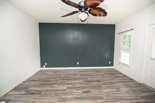 314 Brianna Dr, Boiling Springs, SC 29316 - Photo 3