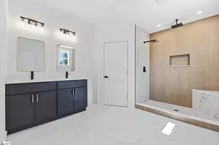 3 Rochester St, Greenville, SC 29611 - Photo 5