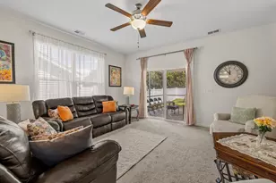 200 Everard Ln, Greer, SC 29650 - Photo 5