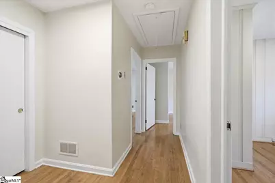 650 Springhill Avenue, Spartanburg, SC 29303 - Photo 17