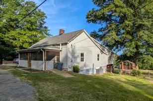217 Railroad St, Pickens, SC 29671 - Photo 1
