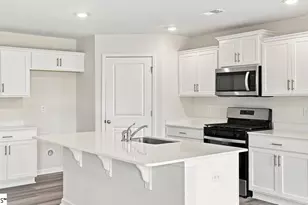 581 Sunfire St, Woodruff, SC 29388 - Photo 13