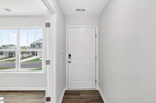 920 Kerwood St, Wellford, SC 29385 - Photo 5