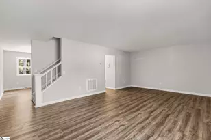 815 Edwards Rd, Greenville, SC 29615 - Photo 3