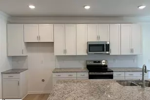 303 Dunnlea Wy, Simpsonville, SC 29681 - Photo 3