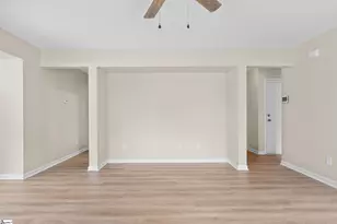 638 Branch View Dr, Boiling Springs, SC 29316 - Photo 9