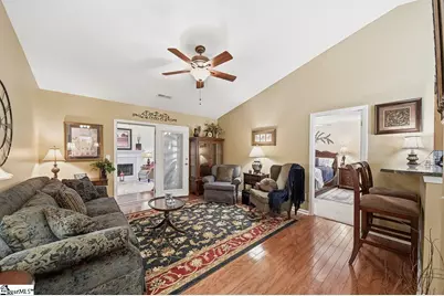 205 Garfield Lane, Simpsonville, SC 29681 - Photo 5