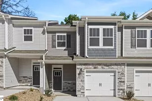 711 Lesbury Ln, Spartanburg, SC 29301 - Photo 1
