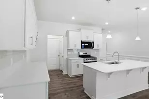 711 Lesbury Ln, Spartanburg, SC 29301 - Photo 11