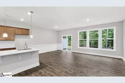 723 Lesbury Lane, Spartanburg, SC 29301 - Photo 5