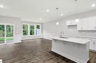 721 Lesbury Ln, Spartanburg, SC 29301 - Photo 7