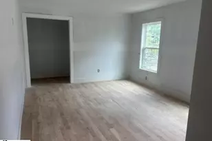 407 Pinckney St, Greenville, SC 29601 - Photo 7