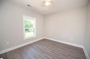 505 S Bomar Ave, Landrum, SC 29356 - Photo 17