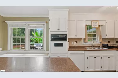 102 Palmetto Drive, Simpsonville, SC 29681 - Photo 15