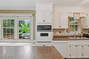 102 Palmetto Dr, Simpsonville, SC 29681 - Photo 15