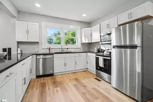 26 2nd Ave, Greenville, SC 29609 - Photo 3