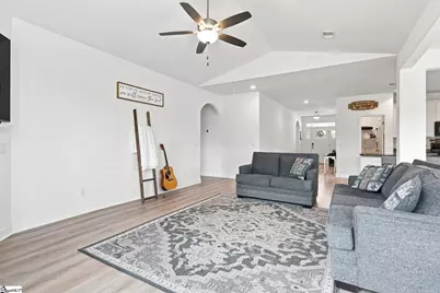 215 Daystrom Drive, Greer, SC 29651 - Photo 17