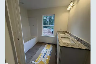 205 Sycamore Street, Anderson, SC 29625 - Photo 7