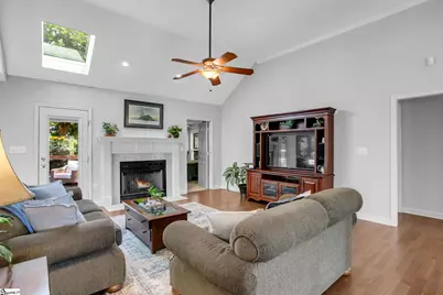 6 Kingsbury Way, Greenville, SC 29617 - Photo 9