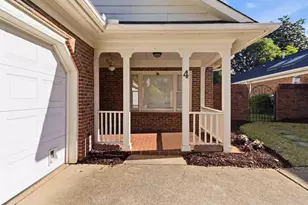 4 Parkins Pl, Greenville, SC 29607 - Photo 3