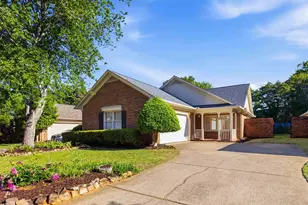 4 Parkins Pl, Greenville, SC 29607 - Photo 1