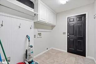 104 Hidden Creek Dr, Easley, SC 29642 - Photo 9