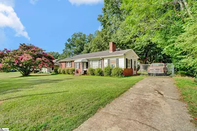 210 Sunnyview Circle, Spartanburg, SC 29307 - Photo 23
