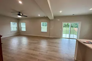 733 Lady Fern Dr, Woodruff, SC 29388 - Photo 5