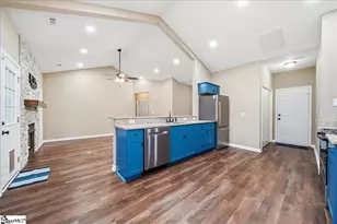 529 Fox Hurst Ct, Moore, SC 29369 - Photo 9