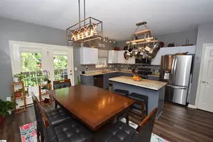 218 Cambria Ct, Mauldin, SC 29662 - Photo 5