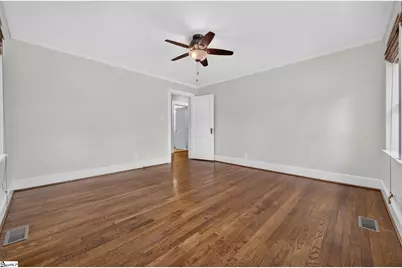 121 Connecticut Avenue, Greer, SC 29650 - Photo 15