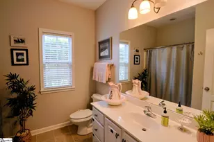 119 Berwick Ct, Easley, SC 29642 - Photo 11