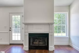 435 Melbourne Ln, Spartanburg, SC 29301 - Photo 7