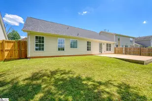 435 Melbourne Ln, Spartanburg, SC 29301 - Photo 33