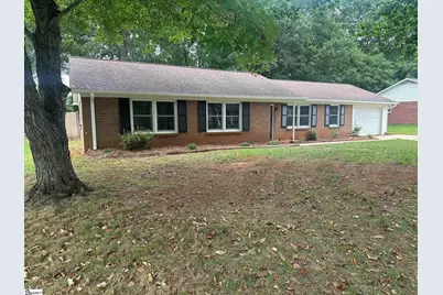 220 River Forest Drive, Boiling Springs, SC 29316 - Photo 1