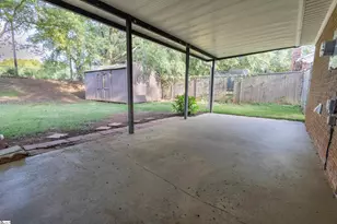 220 River Forest Dr, Boiling Springs, SC 29316 - Photo 17