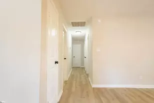 220 River Forest Dr, Boiling Springs, SC 29316 - Photo 13